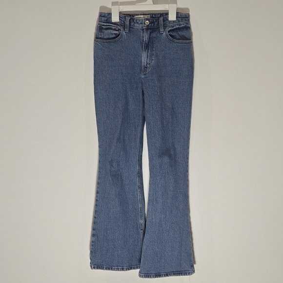 Abercrombie & Fitch Denim - Abercrobie & Fitch Sz 26 High Rise Flare Jeans